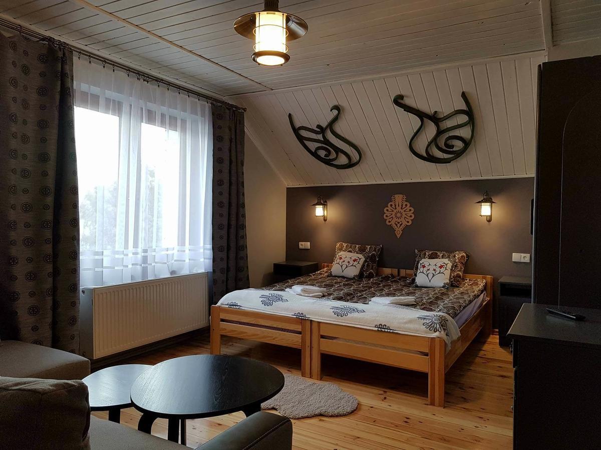 Bed and Breakfast Koliba Nad Bialka Чарна-Гура Экстерьер фото